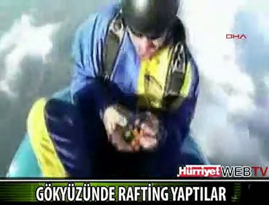 GÖKYÜZÜNDE KORKUSUZ RAFTİNG