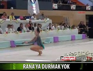 ALMANYA BU TÜRK KIZINI KONUŞUYOR