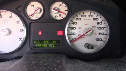 ML2 - 2007 Ford Five Hundred Oil Change