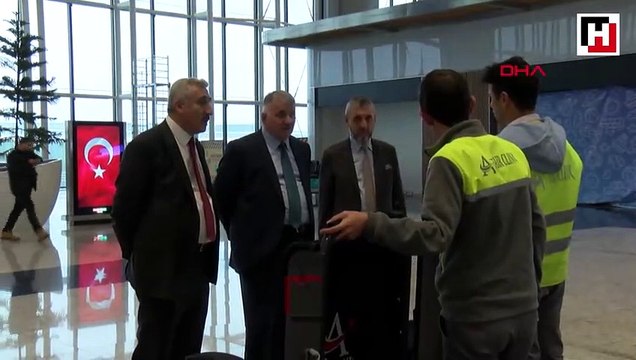 İstanbul Havalimanı’na büyük taşınma ertelendi