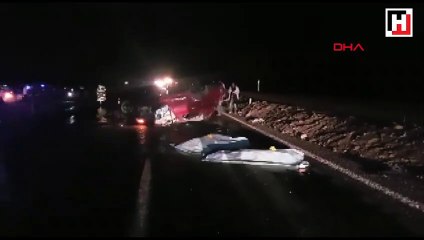 Kayseri'de 'mıcırlı' yola giren otomobil takla attı