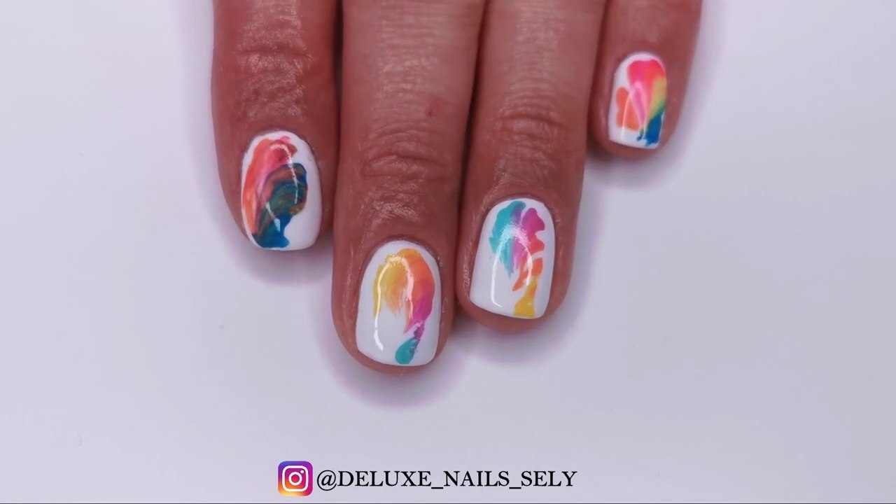 How to create nail art using thread