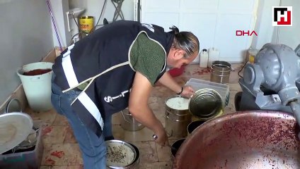 İstanbul'da 1 ton kaçak nargile tütünü ele geçirildi