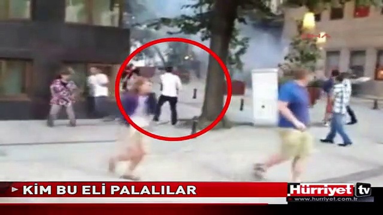 VATANDAŞI PALAYLA BÖYLE DÖVDÜ
