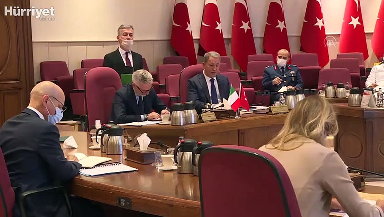 Milli Savunma Bakanı Hulusi Akar Akar, İtalya Savunma Bakanı Lorenzo Guerini ile görüştü