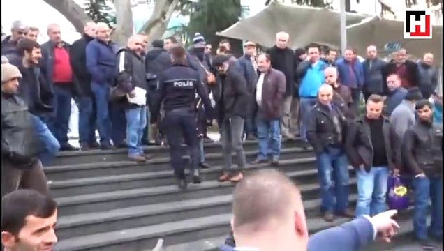 Portekizli Turist Trabzon'da Mescid-i Aksa maketine yaslanarak oturdu, ortalık karıştı