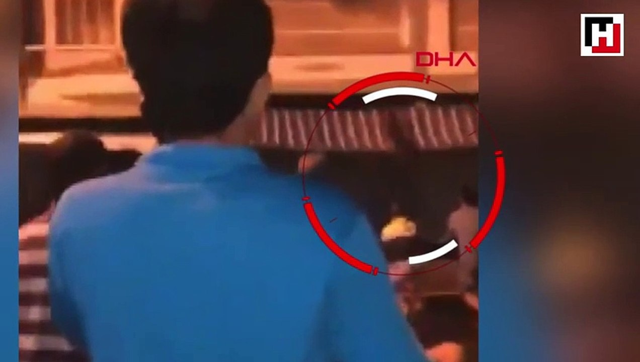 Yanan mağazada can pazarı: Kurtulmak için aşağı atladılar