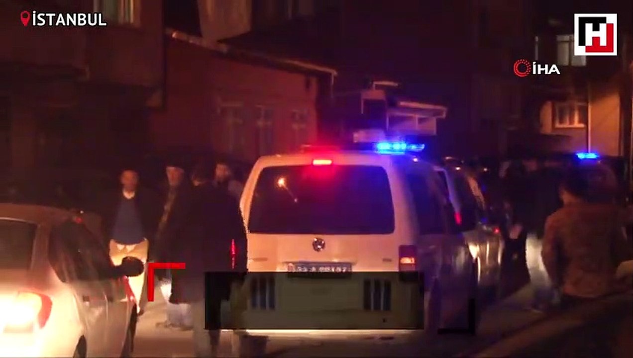 Silah sesleri mahalleliyi ayağa kaldırdı