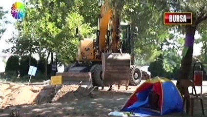 Yıkımı engellemek isterken canından oluyordu