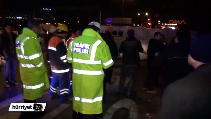 TEM otoyolunda servis aracı devrildi