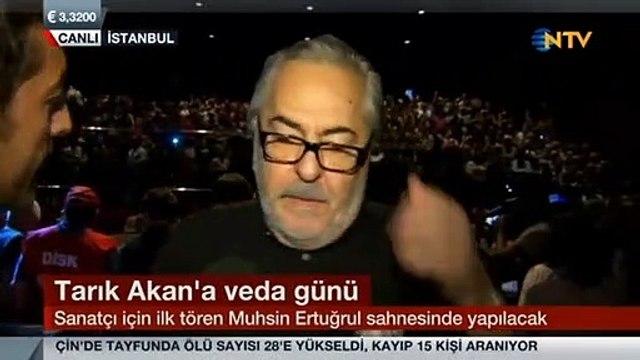 Rutkay Aziz'den Tarık Akan'a duygu dolu sözler