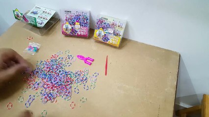 Unboxing and review of rubber band loom bracelet kit for kids ceativitiy