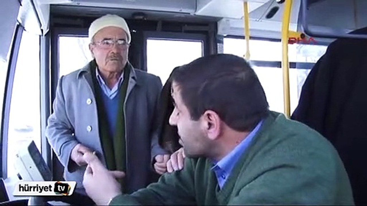 Ücretsiz ulaşım kartına el konulunca çılgına döndü
