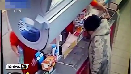 Rus kadın az daha kendini yakıyordu