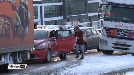 Silivri'de araçlar yolda kaldı