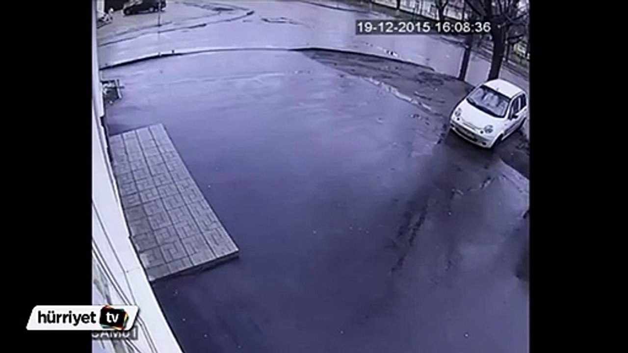 Kayarak uçtu