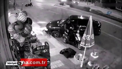 Kaza anı kamerada saniye saniye görüntülendi