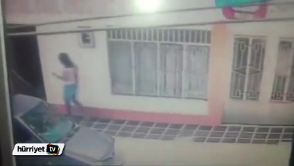 Gazeteci kadına suikast anı güvenlik kamerasında