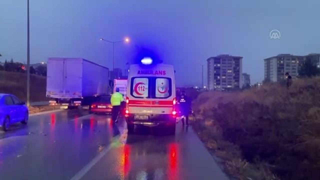 KIRIKKALE - Trafik kazalarında 3 kişi yaralandı
