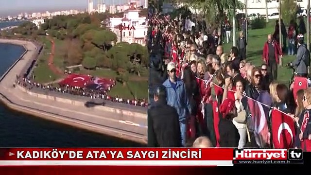 KADIKÖY'DE ATA'YA SAYGI ZİNCİRİ