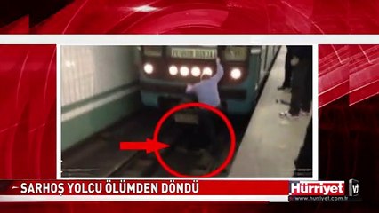 MOSKOVA METROSU'NDA BİR YOLCU TRENİN ALTINA DÜŞTÜ