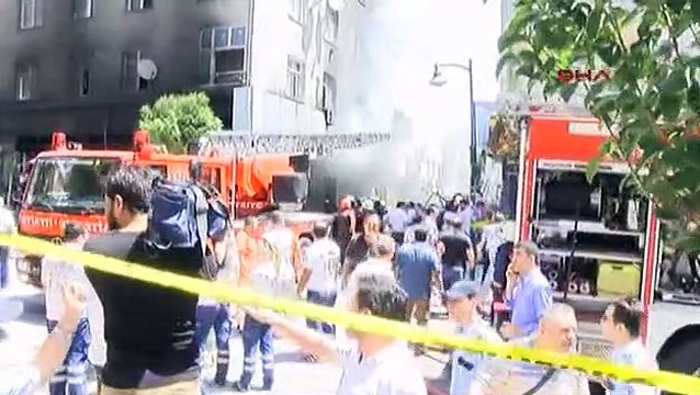 Dumandan etkilenen itfaiye eri böyle görüntülendi