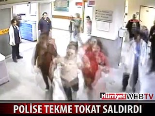 POLİSE TEKME TOKAT SALDIRDI