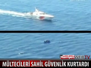 TÜRK HELİKOPTERİNİN TAM ALTINDAYDI! MÜLTECİLERİ KURTARMA ANI