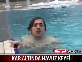 KAR ALTINDA HAVUZ KEYFİ