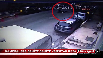 CİHANGİR'DEKİ MOTOSİKLET KAZASI GÜVENLİK KAMERASINDA