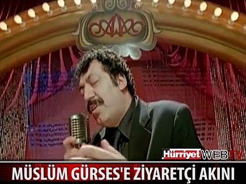 MÜSLÜM GÜRSES'İN SEVENLERİ HASTANEYE AKIN ETTİ