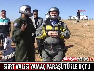 VALİ BOTAN VADİSİ'NDE YAMAÇ PARAŞÜTÜ İLE UÇTU