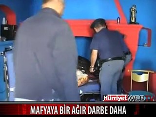 İTALYA'DA MAFYAYA BİR AĞIR DARBE DAHA