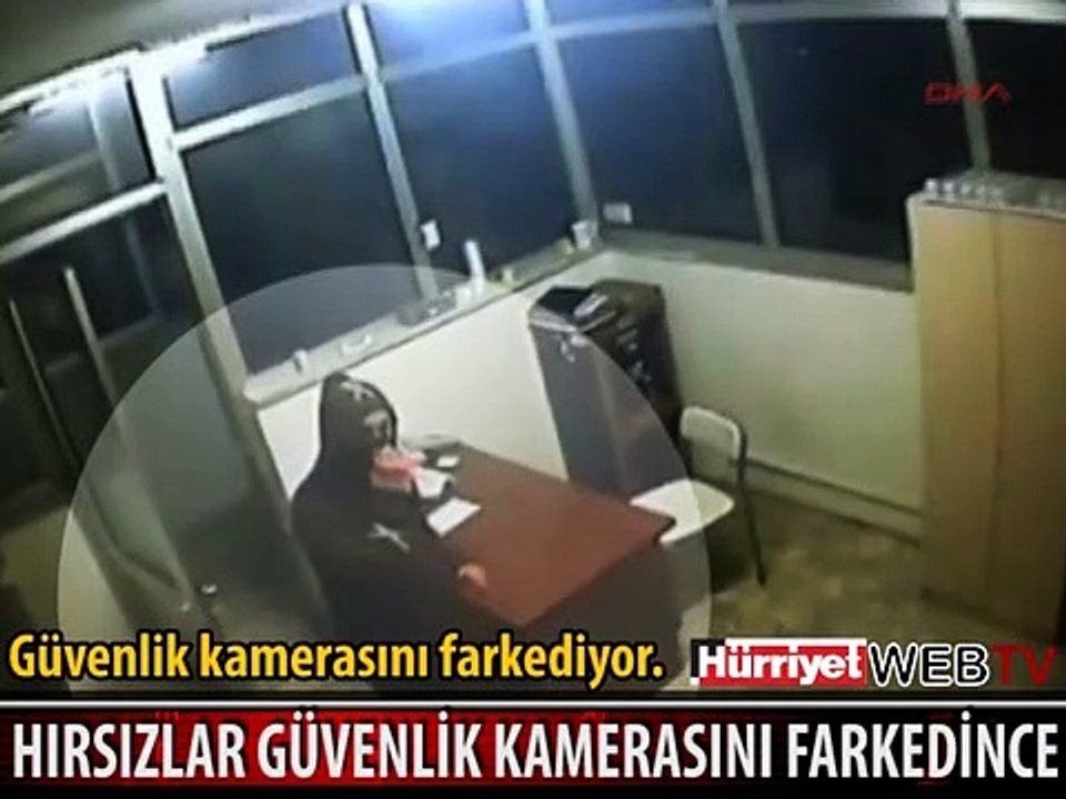 HIRSIZLIK ANI SANİYE SANİYE KAMERADA