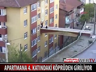KARABÜK APARTMANA 4'ÜNCÜ KATINDAKİ KÖPRÜDEN GİRİLİYOR