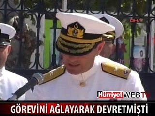 TUTUKLANAN KOMUTAN DEVİR TESLİM TÖRENİNDE BÖYLE AĞLAMIŞTI