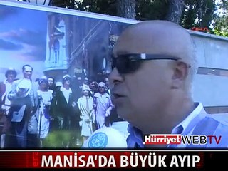 MANİSA'DA ATATÜRK PANOLARINA ÇİRKİN SALDIRI