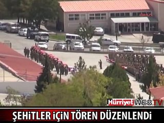 ŞEHİTLER İÇİN ŞIRNAK'TA TÖREN DÜZENLENDİ