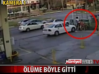 BİSİKLETİYLE YOLUN KARŞISINA GEÇMEYE ÇALIŞIYORDU