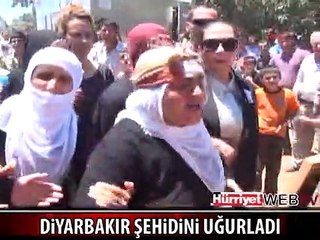 DİYARBAKIRLI ŞEHİDE SON VEDA