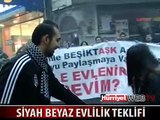 SİYAH BEYAZ EVLİLİK TEKLİFİ