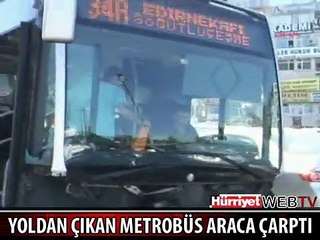 MECİDİYEKÖY'DE METROBÜS YOLDAN ÇIKTI, ARAÇ TAKLA ATTI
