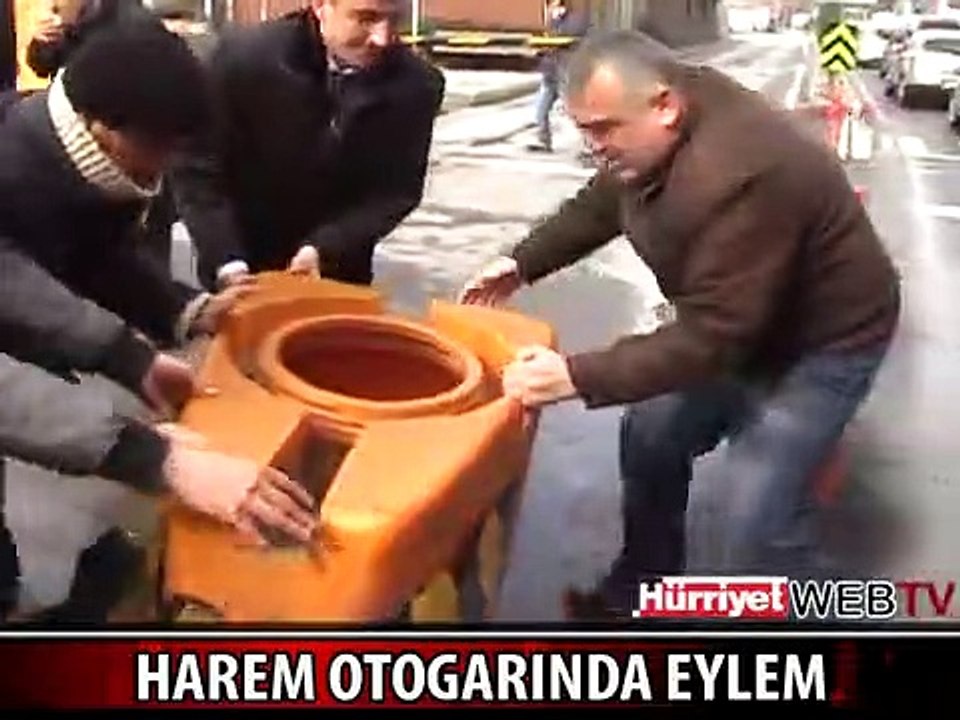 HAREM OTOGARINDA ESNAF YOL KAPATTI