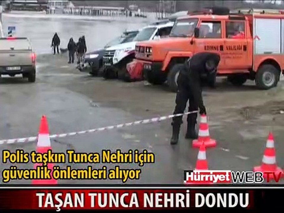 TUNCA NEHRİ BUZ TUTTU