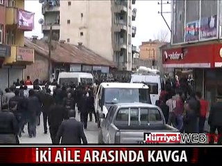İKİ AİLE ARASINDA MEYDAN MUHAREBESİ GİBİ KAVGA