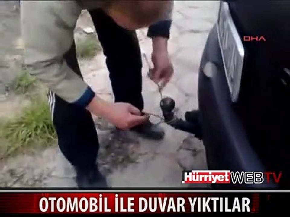 İŞTE GENÇLERİN AKIL ALMAZ EĞLENCESİ