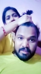 pagal ladki kya kar rahi hai dekho