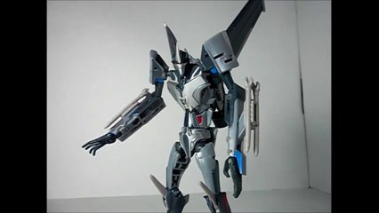 TRANSFORMERS: Prime First Edition STARSCREAM Review by the Canadian Reviewer (Ep#1)