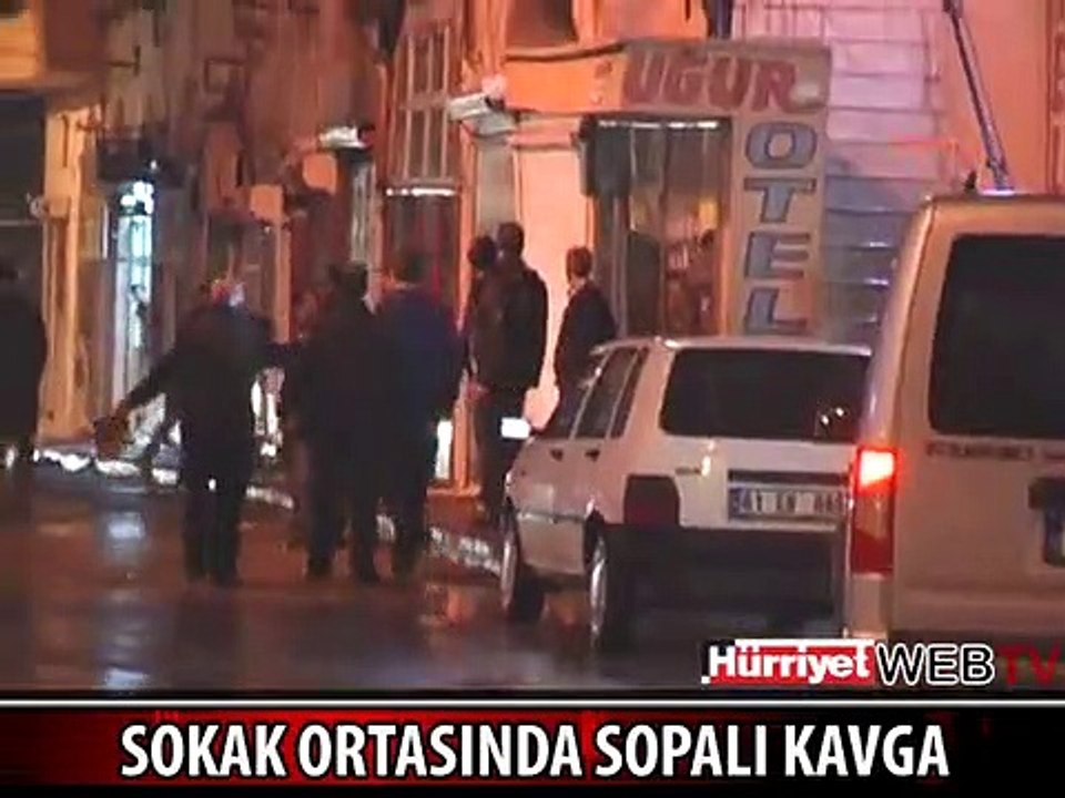 KENTİN EN İŞLEK CADDESİNDE SOPALI DEHŞET