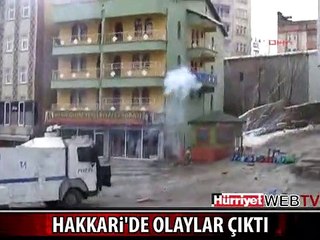 HAKKARİ'DE OLAYLAR ÇIKTI
